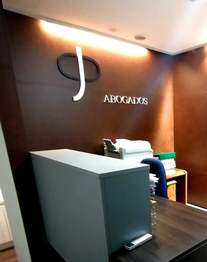 Mostrador Carlos Pérez Abogados